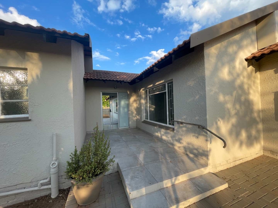 4 Bedroom Property for Sale in Fichardt Park Free State